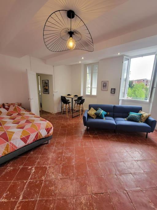 Appartement De Charme Avec Tomettes Et Parquet Graulhet Exteriör bild